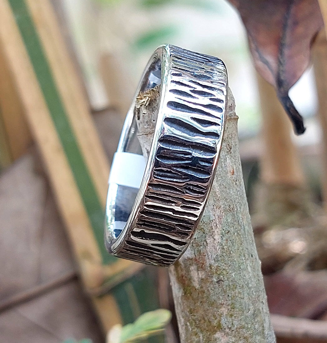 Bark Tree Finger Ring