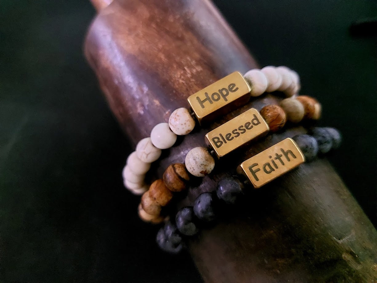 Bead bracelet Hope Faith Blessed Stretch Metal Plate Engraved Message Stone Bead Bracelet