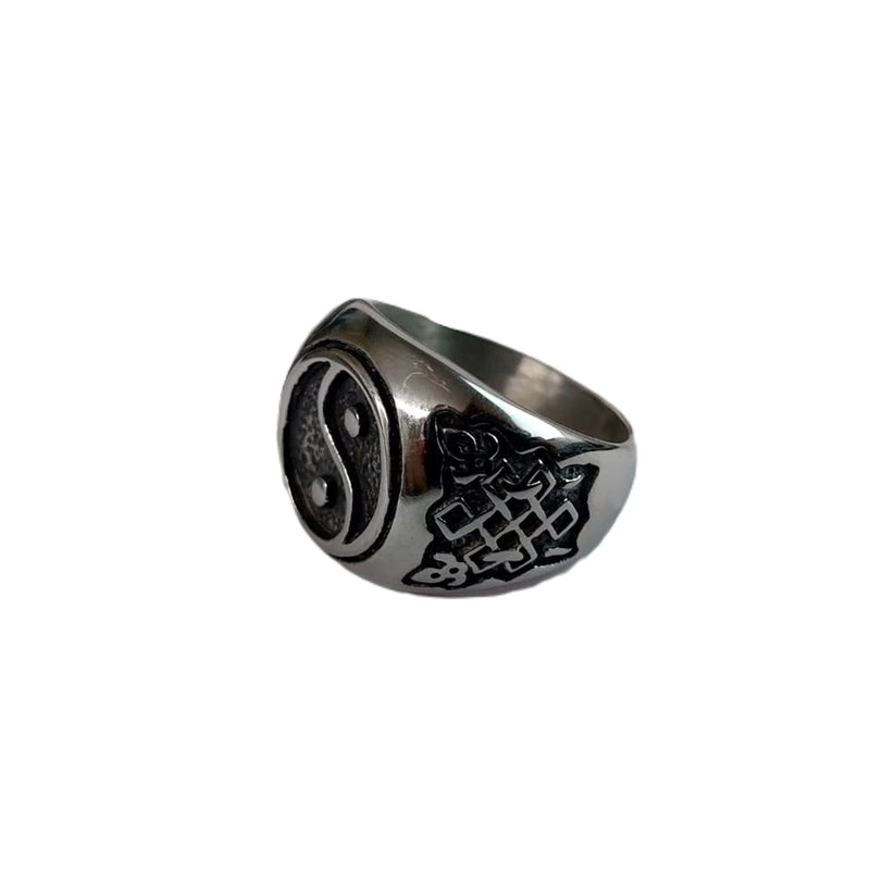 Yin and Yang Finger Ring